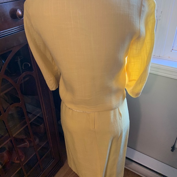 Vintage 1960’s Linen Skirt Suit - Picture 4 of 5